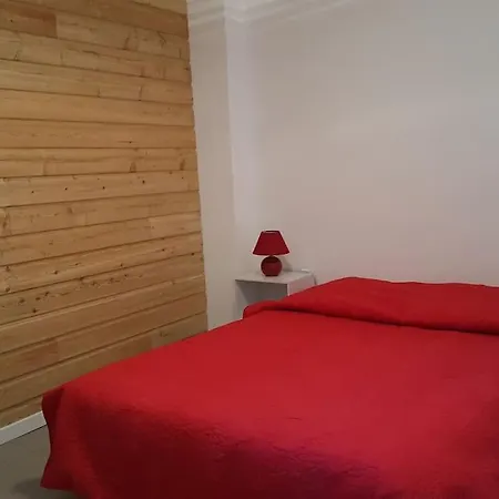 Apartment Maison De Village Au Coeur Du Hameau Les Marches A *